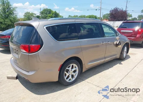 2017 Chrysler Pacifica Touring-L Plus from USA, damaged, VIN 2C4RC1EG8HR759748